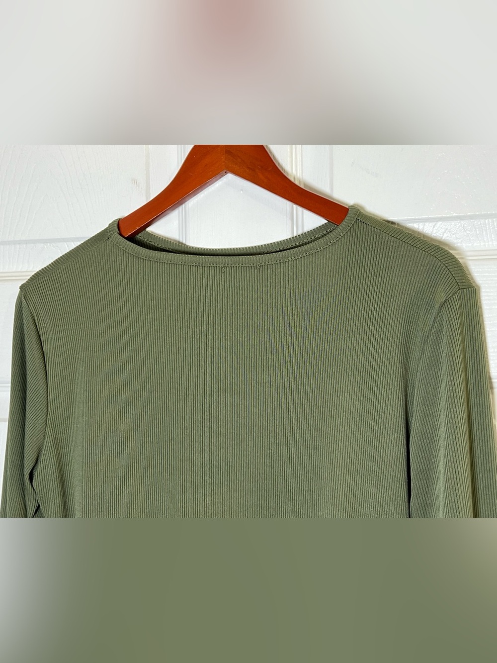 Boohoo Women’s Size 10 US Long Sleeve Ribbed Fitted Maternity Dress Olive Green - Picture 4 of 16